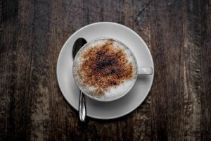 Decaf i kawa bezkofeinowa: czy to nadal smaczna kawa?